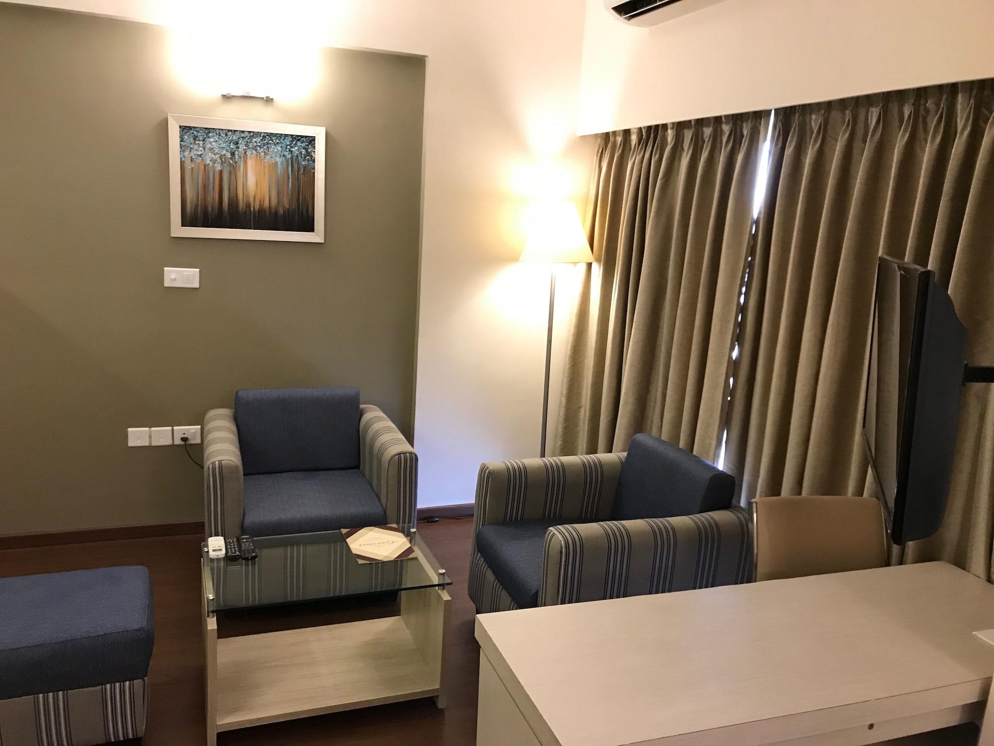 Starlit Suites Bangalore Kammasandra Exteriör bild