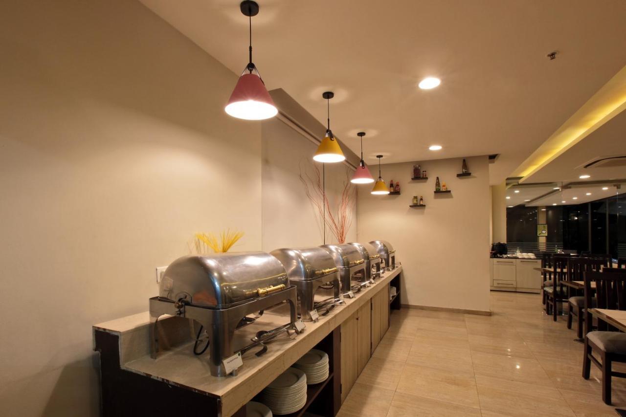 Starlit Suites Bangalore Kammasandra Exteriör bild