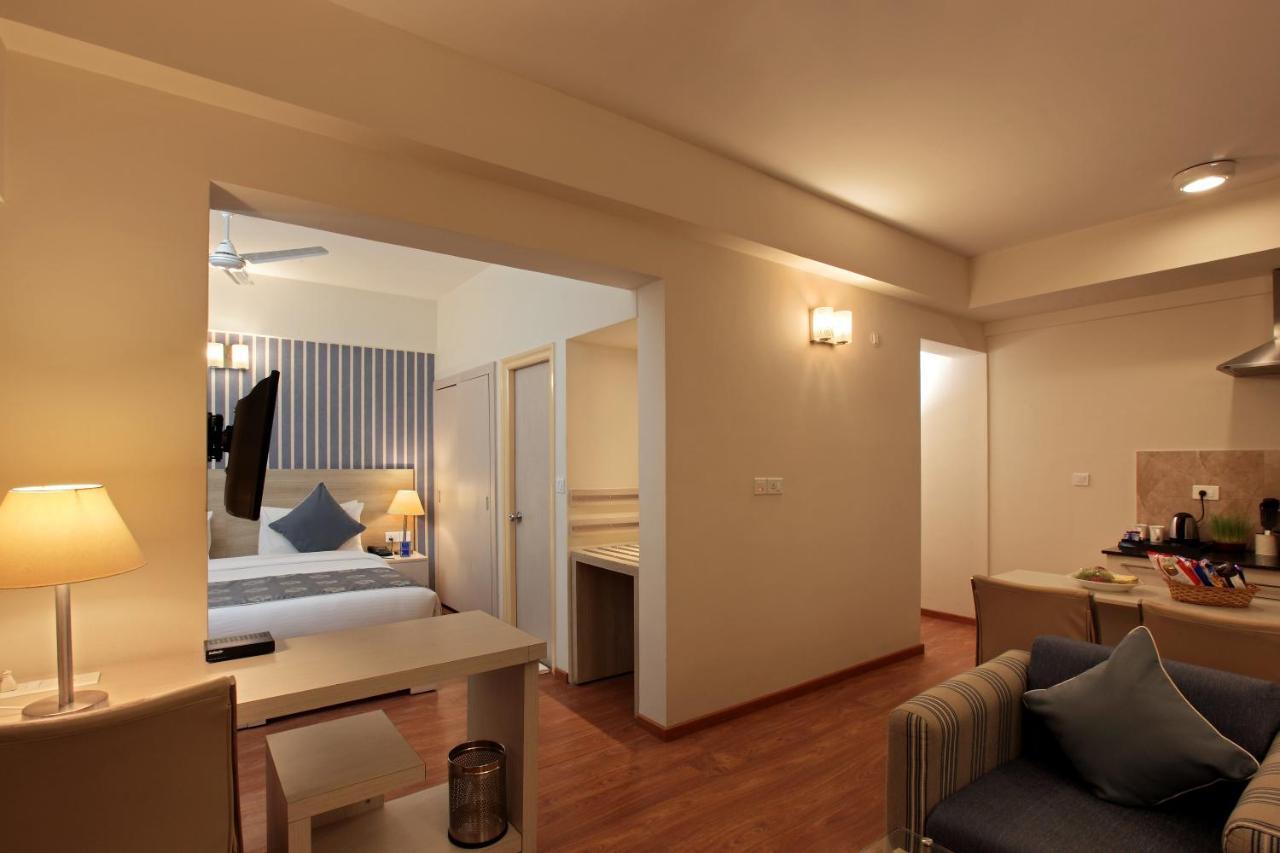 Starlit Suites Bangalore Kammasandra Exteriör bild